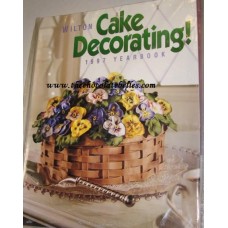 Collectible 1997 Vintage Wilton Cake Decorating Yearbook